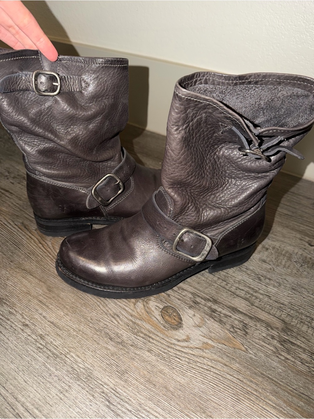 Frye VERONICA FLEX SHORT boots antique brown size 6